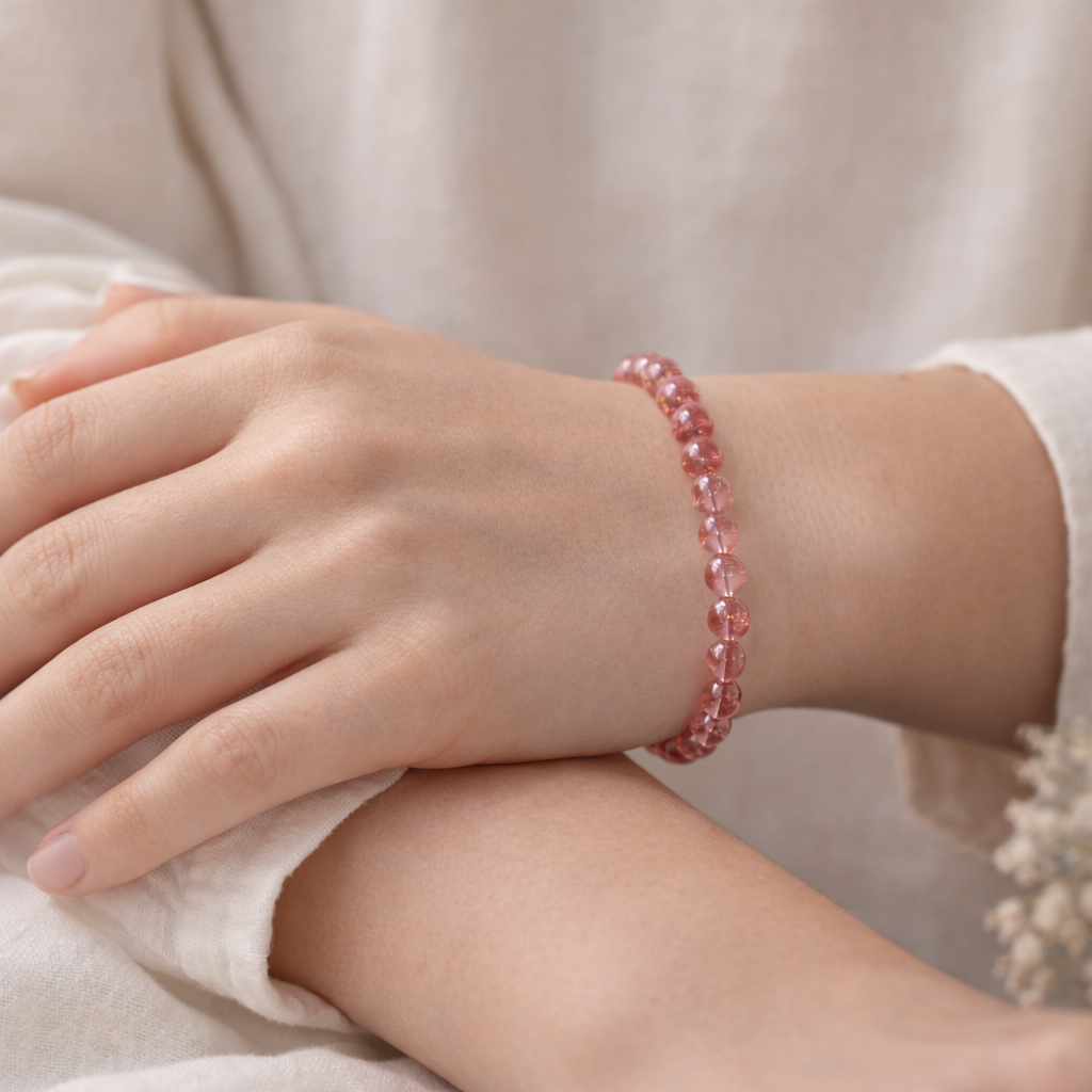 Erdbeerquarz Armband 6 mm – Liebe, Harmonie & Selbstwert