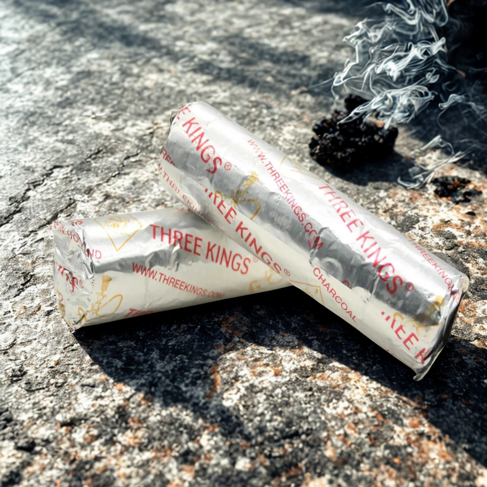 Räucherkohle für Weihrauch und Kräuter, Three Kings 33 mm und 40 mm