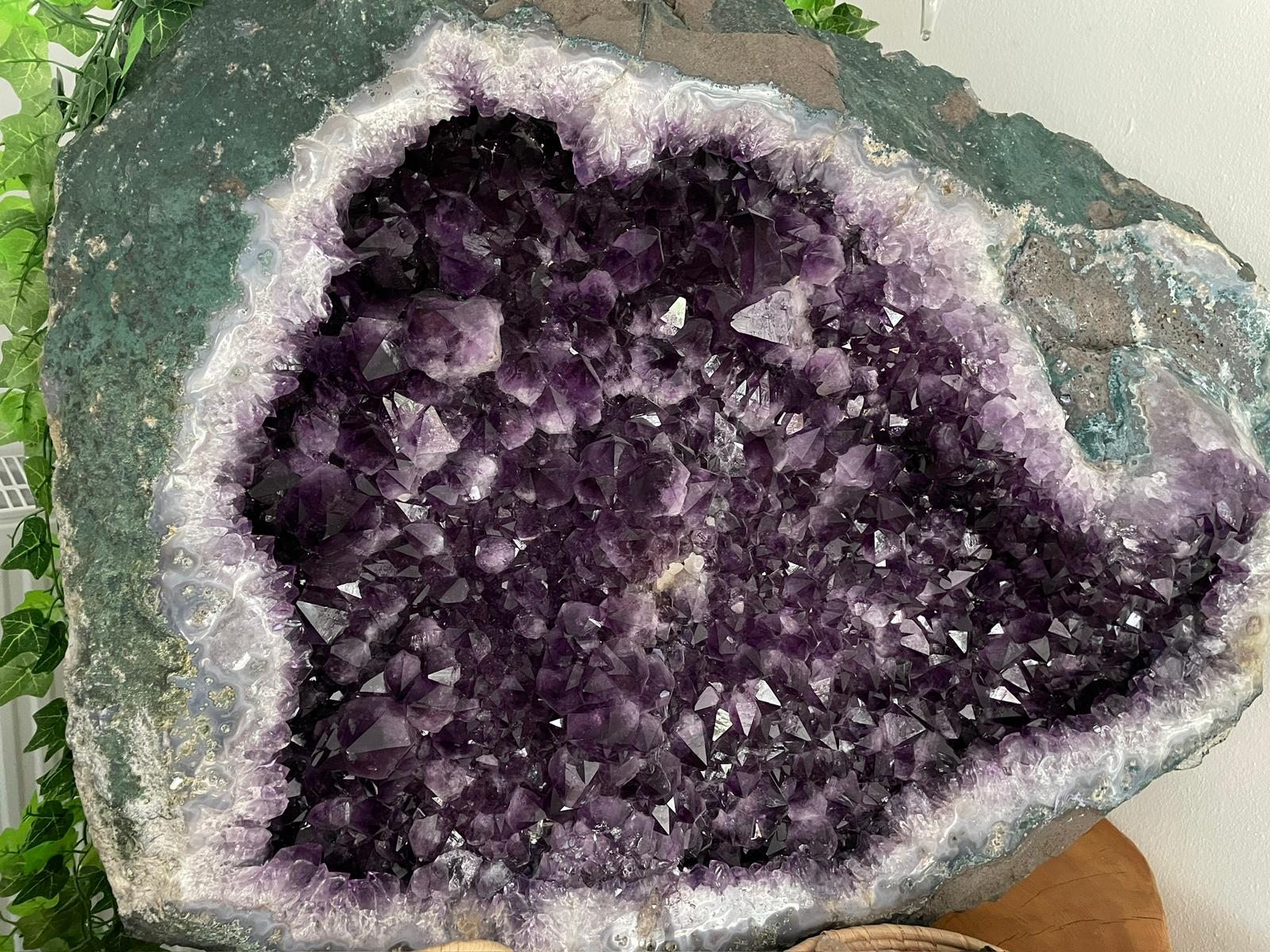Extrem seltener Amethyst Donut ca. 100 kg – außergewöhnliche Naturform für anspruchsvolle Sammler & Dekoration